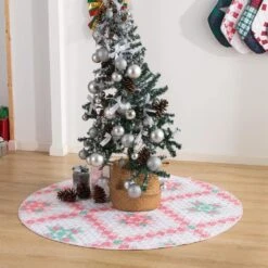 48 In. Retro Star Polyester Microfiber Quilted Tree Skirt -Christmas Decor Shop christmas tree skirts cl203mu21 66 1000