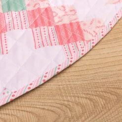 48 In. Retro Star Polyester Microfiber Quilted Tree Skirt -Christmas Decor Shop christmas tree skirts cl203mu21 fa 1000