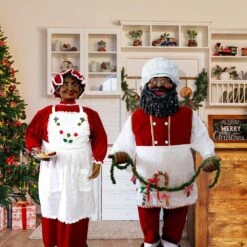 58-In African American Dancing Santa With Apron, Christmas Cookie Garland, Standing Decor, Motion-Activated Animatronic -Christmas Decor Shop fraser hill farm christmas figurines fsc058 2rd2 aa fa 1000