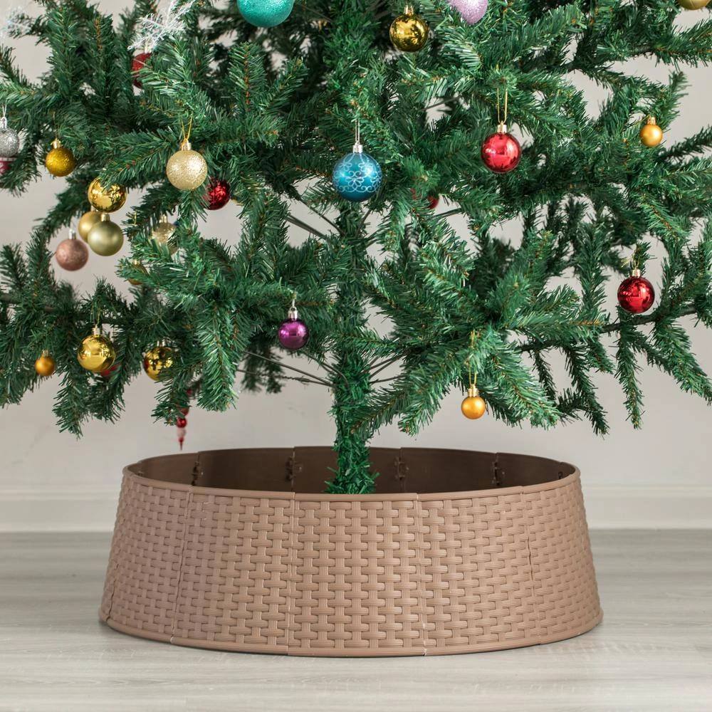 25 In. Brown Large Rattan Collar Christmas Tree Skirt 7 25 In. Brown Large Rattan Collar Christmas Tree Skirt - Image 5
