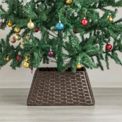 Brown Plastic, Rattan Foldable Christmas Tree Skirt Collar Basket, Ring Base Stand Cover 16 Brown Plastic, Rattan Foldable Christmas Tree Skirt Collar Basket, Ring Base Stand Cover -Christmas Decor Shop gardenised christmas tree skirts qi004155 br 4f 1000