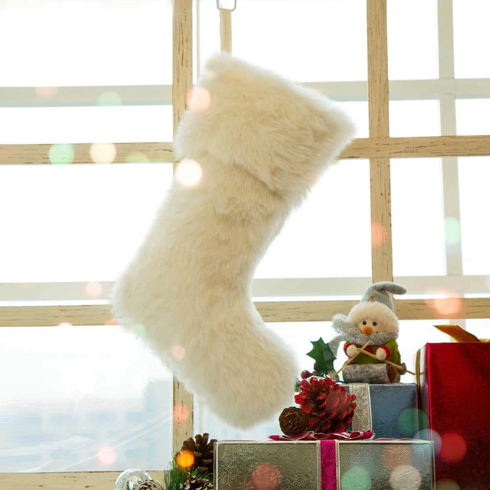 21 In. White Plush Polyester Christmas Stocking 6 21 In. White Plush Polyester Christmas Stocking - Image 4