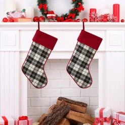 2-Pack 20 In. H Black And White Plaid Fabric Christmas Stocking -Christmas Decor Shop glitzhome christmas stockings 2004700108 4f 1000