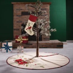 Set Of 2 Fabric Christmas Decoration (48.00 In. Tree Skirt And Stocking) -Christmas Decor Shop glitzhome christmas textiles 2004700010 31 1000