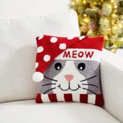 14 In. L Hooked 3D Meow Pillow -Christmas Decor Shop glitzhome christmas textiles 2004800021 c3 1000