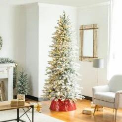 26 In. Dia Merry Christmas Diecut Metal Tree Collar With Light String(KD) -Christmas Decor Shop glitzhome christmas tree collars 2004600001 77 1000