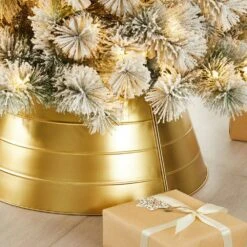 22 In. D Christmas Painted Gold Metal Tree Collar (KD) -Christmas Decor Shop glitzhome christmas tree collars 2010600040 44 1000