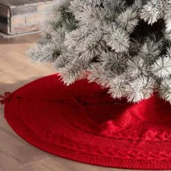 52 In. D Knitted Acrylic Red Christmas Tree Skirt -Christmas Decor Shop glitzhome christmas tree skirts 1113202582 76 1000