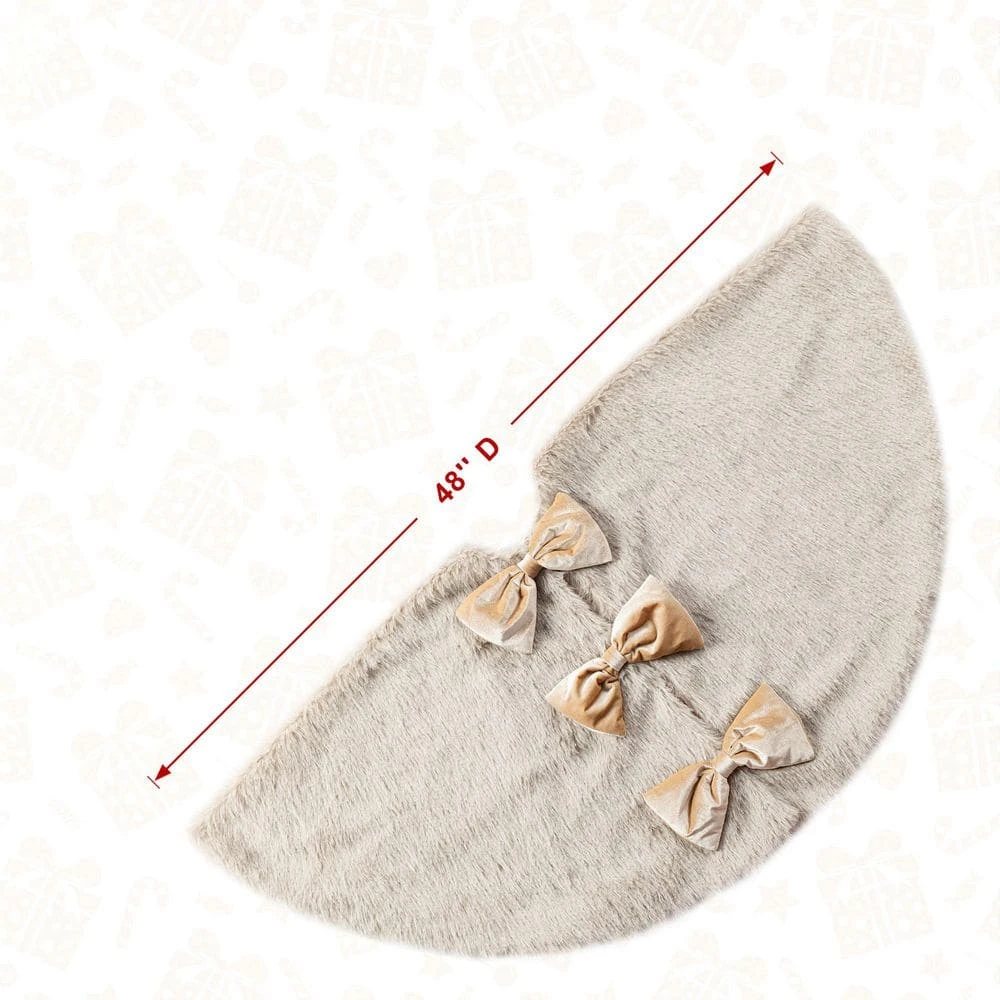 48 In. D Reversible Faux Fox Fur/Korean Fleece Christmas Tree Skirt 8 48 In. D Reversible Faux Fox Fur/Korean Fleece Christmas Tree Skirt - Image 6