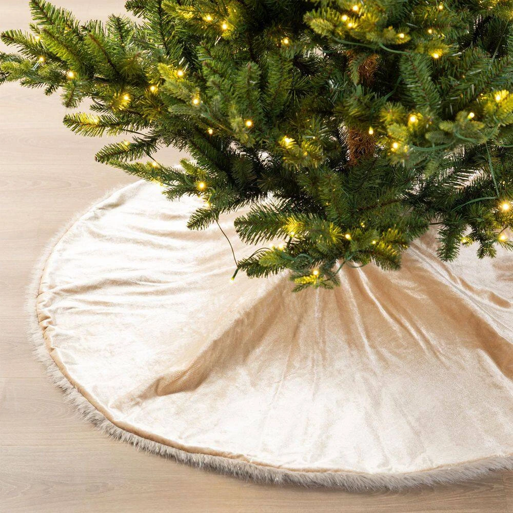 48 In. D Reversible Faux Fox Fur/Korean Fleece Christmas Tree Skirt 10 48 In. D Reversible Faux Fox Fur/Korean Fleece Christmas Tree Skirt - Image 8
