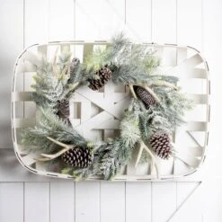 24 In. Artificial Dia Flocked Pinecone And Antler Wreath With Wooden Tobacco Basket -Christmas Decor Shop glitzhome christmas wreaths 1115203532 31 1000
