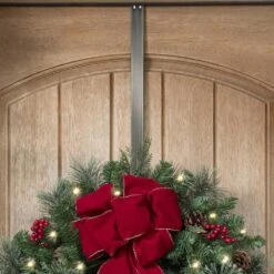 15.75 In. Brushed Nickel Metal Adjustable Wreath Hanger -Christmas Decor Shop haute decor wreath hangers awh302 1f 1000