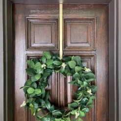 Adapt 15.75 In. Textured Gold Metal Adjustable Wreath Hanger -Christmas Decor Shop haute decor wreath hangers awh312 31 1000