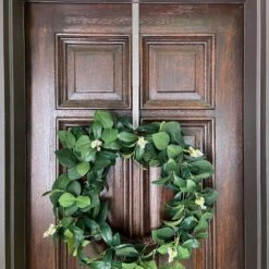 Adapt 15.75 In. Textured Silver Metal Adjustable Wreath Hanger -Christmas Decor Shop haute decor wreath hangers awh313 31 1000