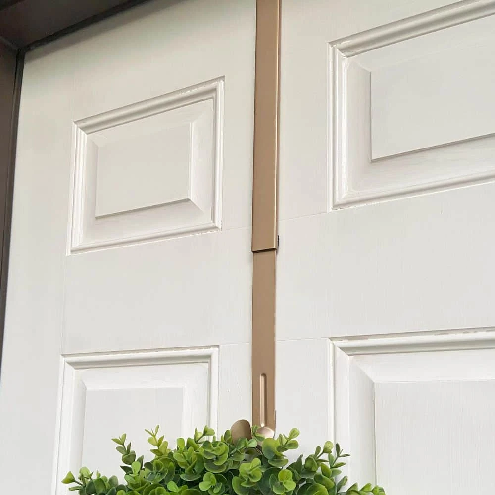 Adapt 15.75 In. Champagne Metal Adjustable Wreath Hanger 6 Adapt 15.75 In. Champagne Metal Adjustable Wreath Hanger - Image 4