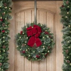 15.75 In. Brushed Nickel Metal Adjustable Wreath Hanger (2-Pack) -Christmas Decor Shop haute decor wreath hangers awh3202 31 1000
