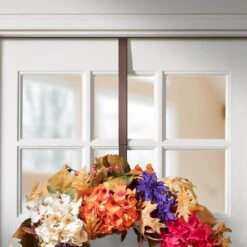 16.5 In. Artificial Oil-Rubbed Bronze Adapt Top And Bottom Adjusting Wreath Hanger -Christmas Decor Shop haute decor wreath hangers awh403 44 1000