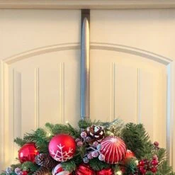Adapt Premium 16 In. Brushed Nickel Metal Adjustable Wreath Hanger -Christmas Decor Shop haute decor wreath hangers awh502 31 1000