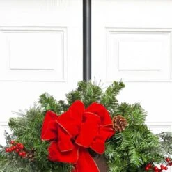 Adapt Premium 16 In. Matte Black Metal Adjustable Wreath Hanger -Christmas Decor Shop haute decor wreath hangers awh506 31 1000