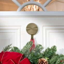 3.75 In. Artificial Antique Brass Attract Magnetic Wreath Hanger (2-pack) 8 3.75 In. Artificial Antique Brass Attract Magnetic Wreath Hanger (2-pack) -Christmas Decor Shop haute decor wreath hangers mwh204 4f 1000