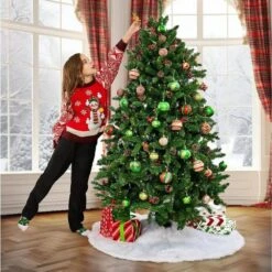 4 Ft. L White Faux Fur Christmas Tree Skirt -Christmas Decor Shop joyfy christmas tree skirts 10632 31 1000