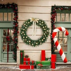 60 In. Green Pre-Lit LED Artificial Christmas Wreath With Pinecones And Gold Ornaments -Christmas Decor Shop karl home christmas wreaths k1g61000565 c3 1000