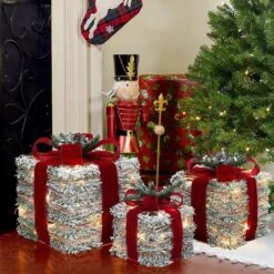 11.81 In. H 3-Piece Frosted Faux Cedar Branch Giftbox Christmas Decoration Set With Battery Operated Lights -Christmas Decor Shop luxenhome christmas figurines whhd2049 31 1000