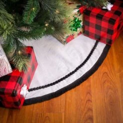 52 In. HGTV Home Collection White Tree Skirt With Black Trim -Christmas Decor Shop national tree company christmas tree skirts hgt93 cts25028a 44 1000