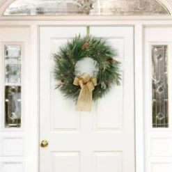 22 In. HGTV Home Collection Pre-Lit Black Tie Cedar Artificial Christmas Wreath -Christmas Decor Shop national tree company christmas wreaths hgt63 wr22led30 31 1000
