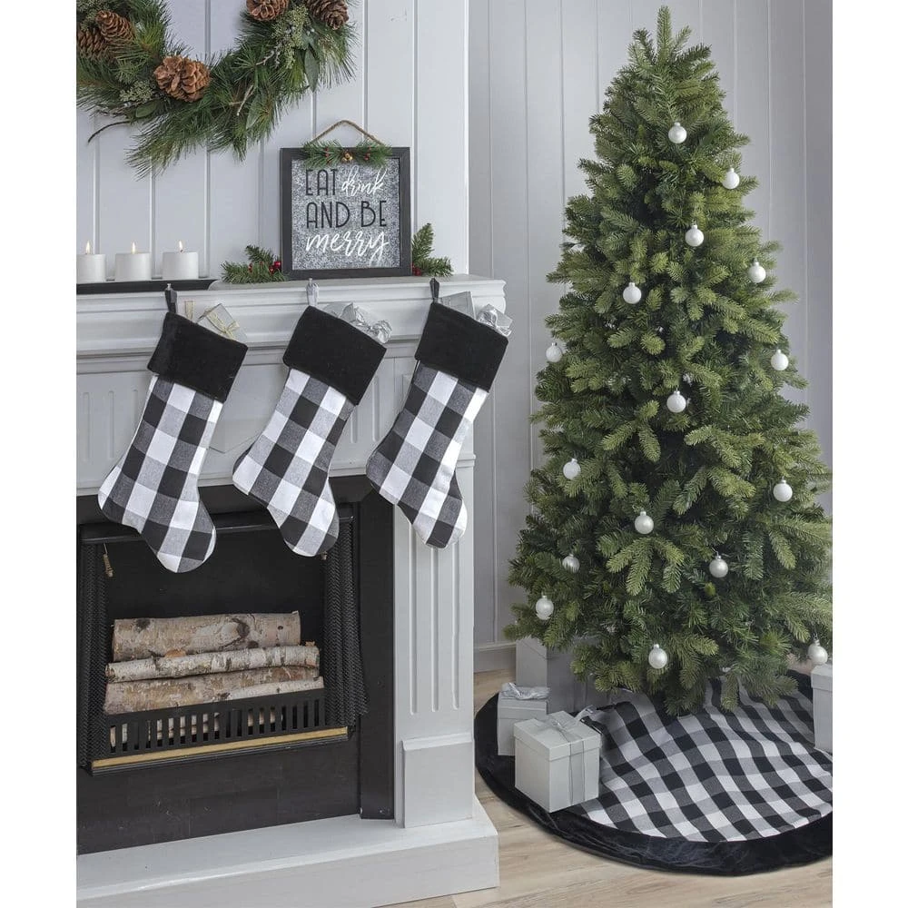 48 In. Black And White Buffalo Plaid Christmas Tree Skirt With Black Velvet Cuff 6 48 In. Black And White Buffalo Plaid Christmas Tree Skirt With Black Velvet Cuff - Image 4