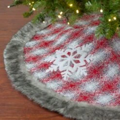 Northlight 48 In. Red And White Plaid Christmas Tree Skirt With Snowflake -Christmas Decor Shop northlight christmas tree skirts 34316568 31 1000