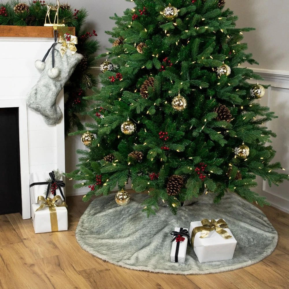 Northlight Silver Fox Faux Fur Christmas Tree Skirt-48in. 5 Northlight Silver Fox Faux Fur Christmas Tree Skirt-48in. - Image 3