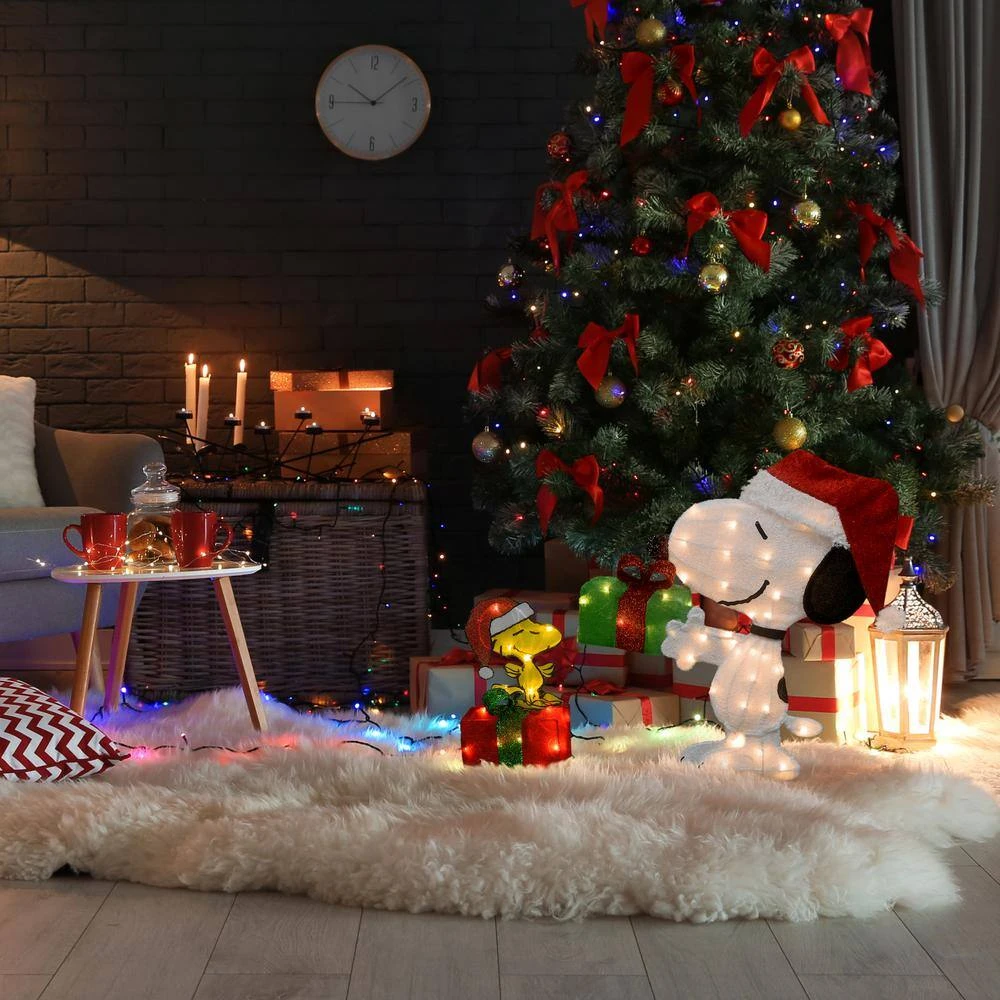 Peanuts 26 In. 2D Pre-Lit Yard Art Animated Snoopy And Woodstock On Gift 4 Peanuts 26 In. 2D Pre-Lit Yard Art Animated Snoopy And Woodstock On Gift - Image 2